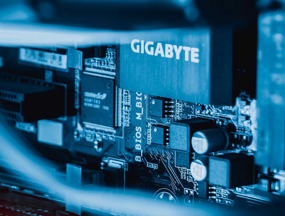 Fast European hosting connectivity